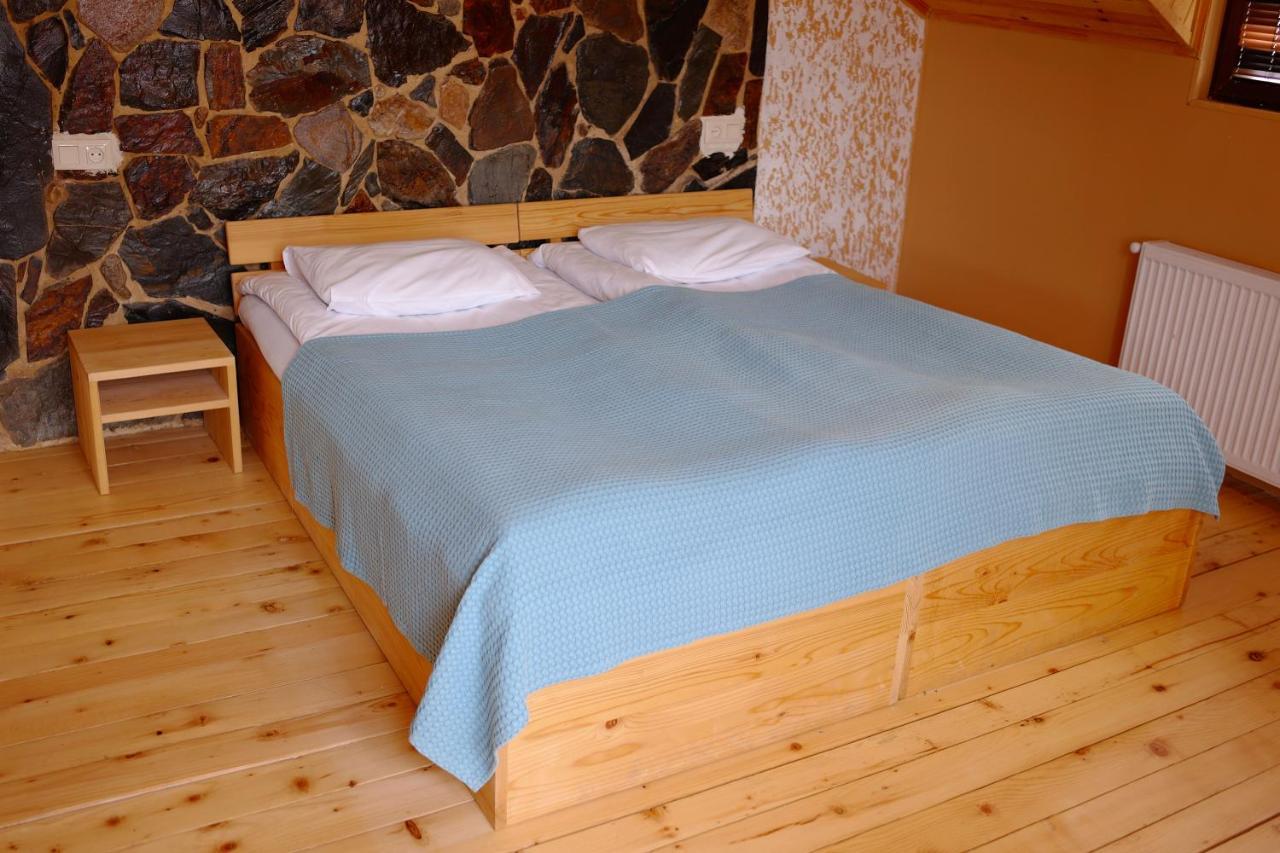 Ioska'S House Hotell Mestia Exteriör bild
